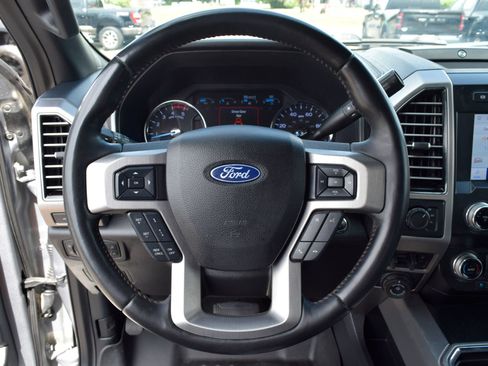 Used 2020 Ford F250 Platinum w/ FX4 Off-Road Package AWD/4WD image 6