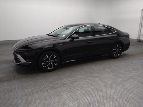 Used 2025 Hyundai Sonata SEL image 2