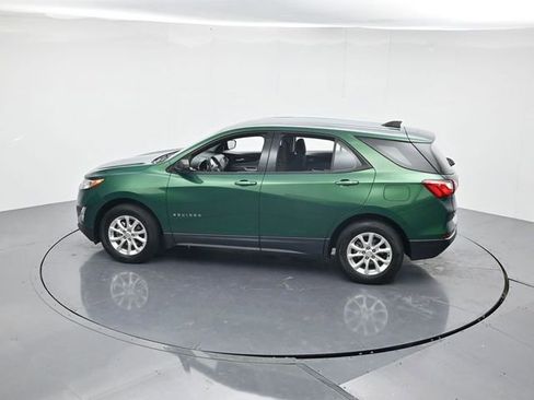 Used 2018 Chevrolet Equinox LS image 42