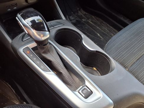 Used 2024 Buick Envista Preferred FWD image 21