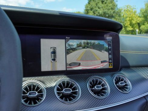 Used 2019 Mercedes-Benz AMG GT 63 S w/ Driver Assistance Package image 20