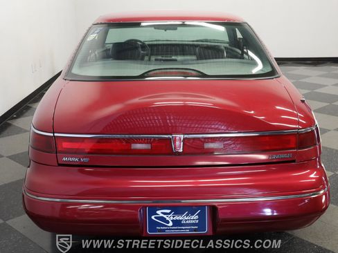 Used 1993 Lincoln Mark VIII image 8