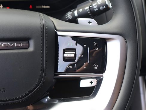 New 2025 Land Rover Range Rover SE image 21