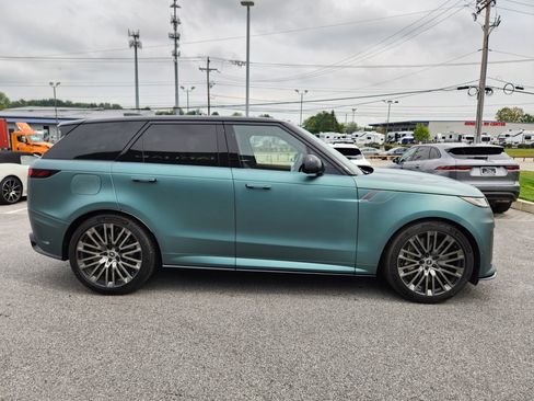 New 2025 Land Rover Range Rover Sport SV Edition Two image 6