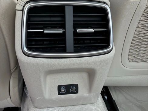 New 2026 Genesis G70 2.5T Prestige image 16