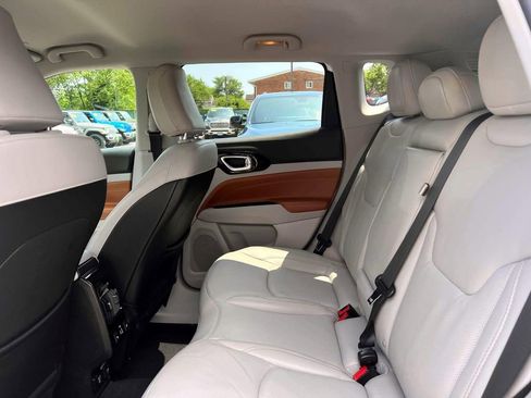 Certified 2022 Jeep Compass Limited w/ Elite Group image 11