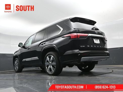 Used 2024 Toyota Sequoia Capstone AWD/4WD image 52