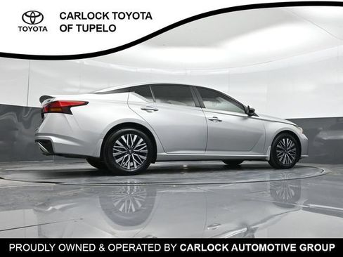 Used 2023 Nissan Altima 2.5 SV w/ SV Premium Package FWD image 49
