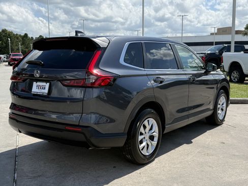 Used 2025 Honda CR-V LX image 5