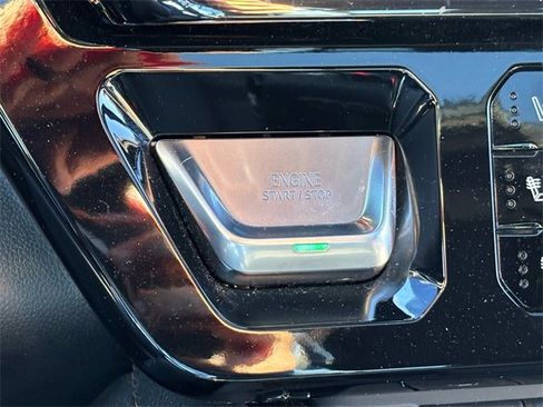 Used 2023 GMC Sierra 1500 AT4 w/ Technology Package image 31