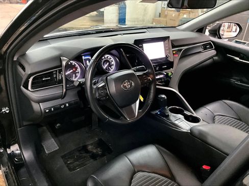 Used 2023 Toyota Camry SE image 15
