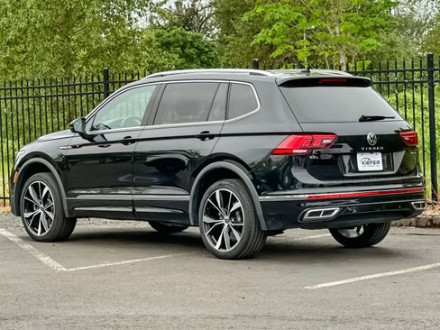 Used 2022 Volkswagen Tiguan SEL R-Line AWD/4WD image 6