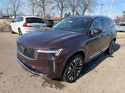 Used 2025 Volvo XC90 B5 Plus w/ Protection Package Premier image 1