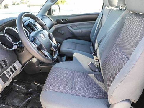 Used 2013 Toyota Tacoma 2WD Regular Cab image 19