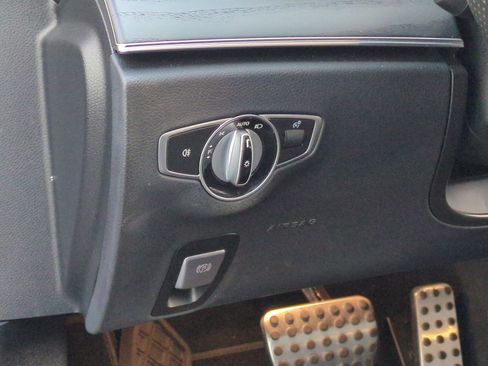 Used 2022 Mercedes-Benz E 450 4MATIC Coupe image 16