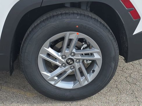 New 2026 Hyundai Tucson SE image 31