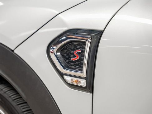 Used 2023 MINI Cooper Countryman S w/ Signature Upholstery Package image 21