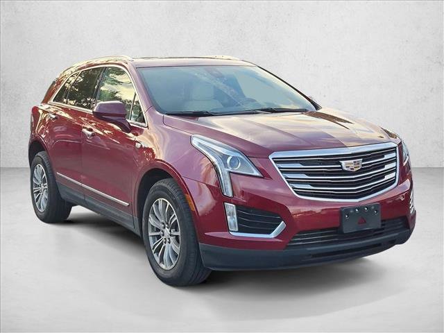 Used 2018 Cadillac XT5 Luxury w/ Driver Awareness Package AWD/4WD image 3