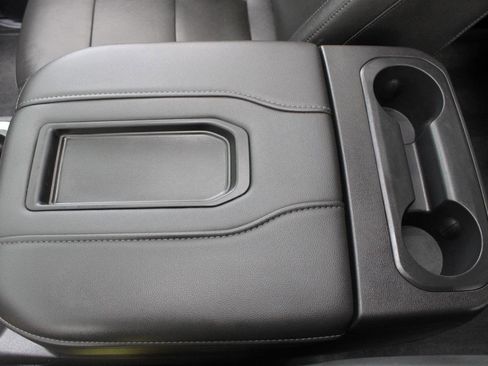 Used 2020 Chevrolet Silverado 1500 RST AWD/4WD image 70