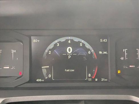 Used 2025 Toyota Tacoma SR5 AWD/4WD image 11