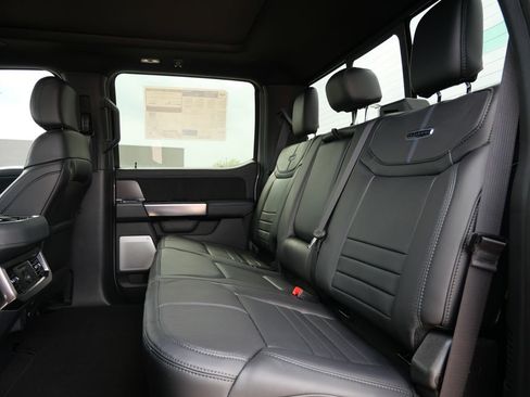 New 2026 Ford F250 Platinum image 17