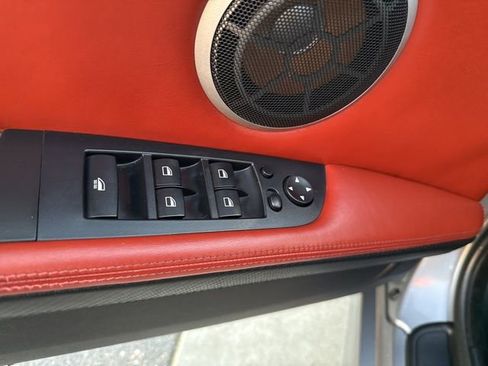 Used 2013 BMW M3 Convertible RWD image 23