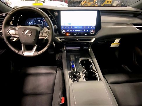 New 2026 Lexus RX 450h Luxury image 5