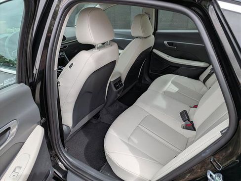 Used 2021 Hyundai Sonata SEL FWD image 18
