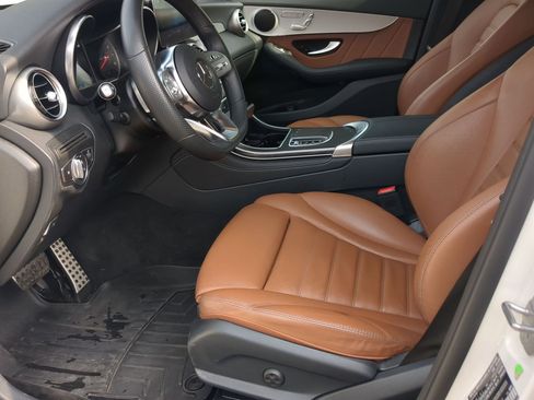 Used 2020 Mercedes-Benz GLC 300 image 11