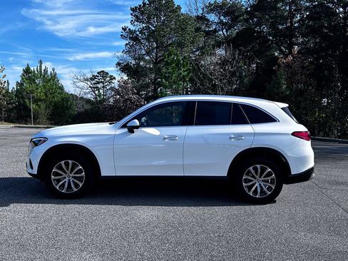 Certified 2025 Mercedes-Benz GLC 300 4MATIC image 7
