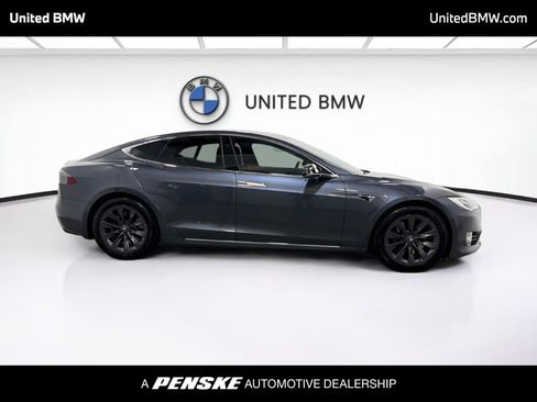 Used 2019 Tesla Model S Long Range AWD/4WD image 4