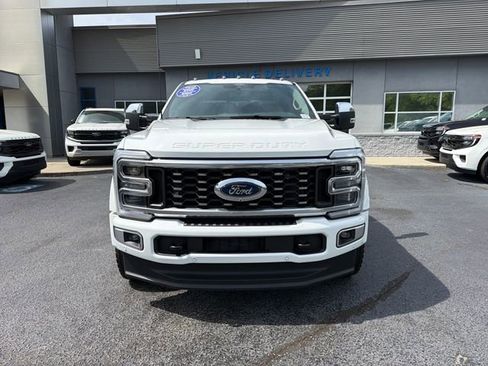 Used 2026 Ford F450 Platinum w/ Platinum Plus Package image 3