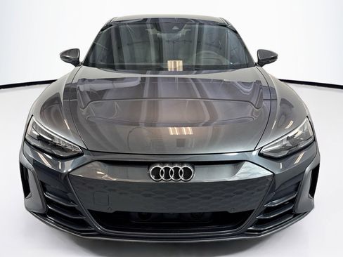 Used 2023 Audi e-tron GT Prestige w/ Prestige Package image 2