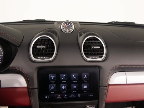 Used 2025 Porsche 718 Boxster GTS RWD image 20