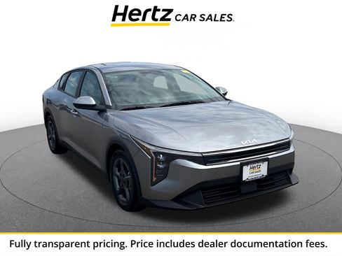 Used 2025 Kia K4 FWD image 1