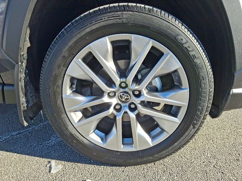 Certified 2023 Toyota RAV4 XLE Premium image 8