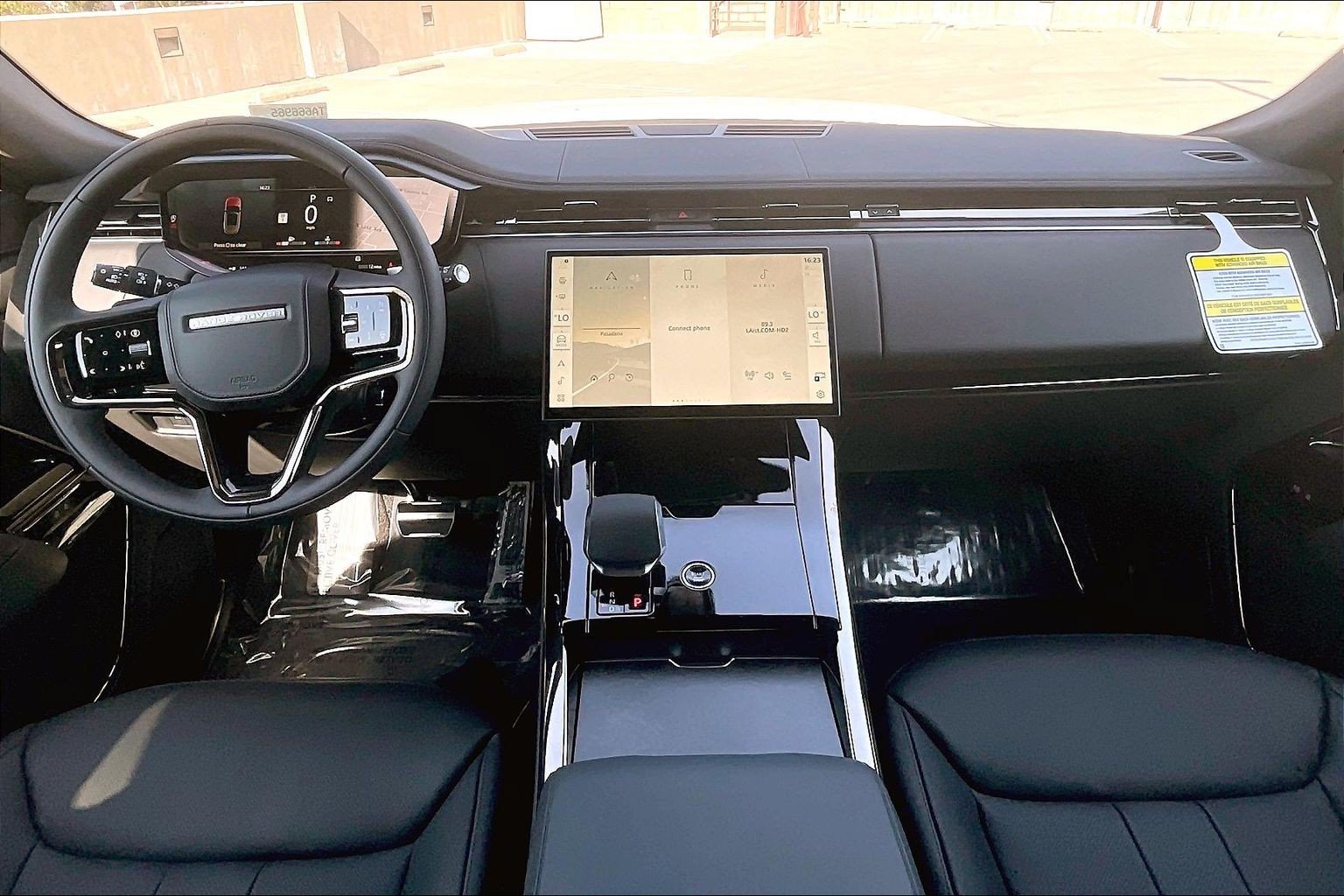 New 2026 Land Rover Range Rover Sport Dynamic SE AWD/4WD image 10