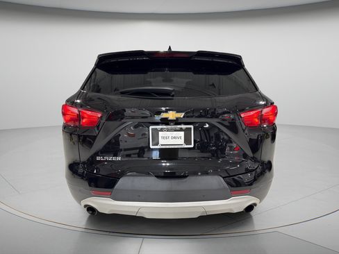 Used 2021 Chevrolet Blazer LT FWD image 9