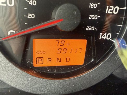 Used 2009 Toyota RAV4 Sport w/ Sport Extra Value Pkg FWD image 20
