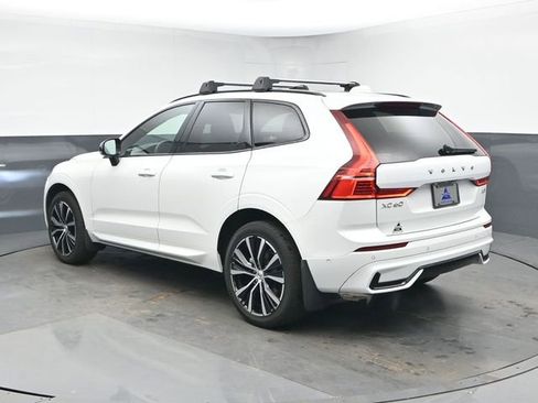 Used 2024 Volvo XC60 B5 Plus w/ Climate Package image 6