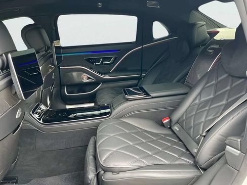 Used 2022 Mercedes-Benz Maybach S 580 4MATIC image 13