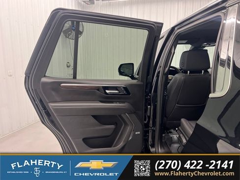 Used 2026 Chevrolet Tahoe LT w/ Comfort Package AWD/4WD image 10