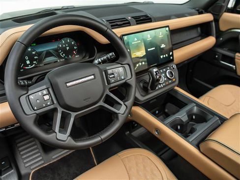 New 2026 Land Rover Defender 110 X-Dynamic SE image 19