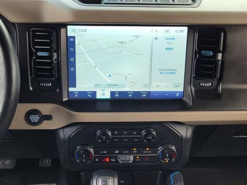 Used 2022 Ford Bronco Wildtrak image 20