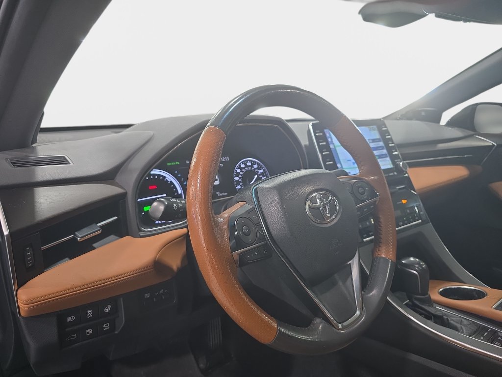 Used 2020 Toyota Avalon Limited w/ Advanced Safety Package FWD image 22