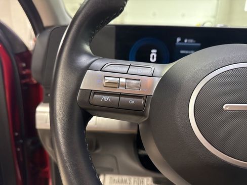 Used 2025 Hyundai Kona SEL AWD/4WD image 13
