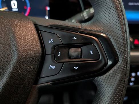 Used 2025 Chevrolet TrailBlazer LT image 16