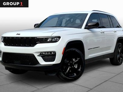 New 2025 Jeep Grand Cherokee Limited w/ Luxury Tech Group II