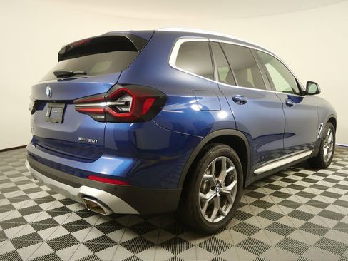 Certified 2024 BMW X3 xDrive30i image 3
