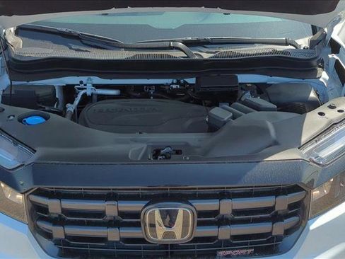 New 2025 Honda Ridgeline Sport image 18